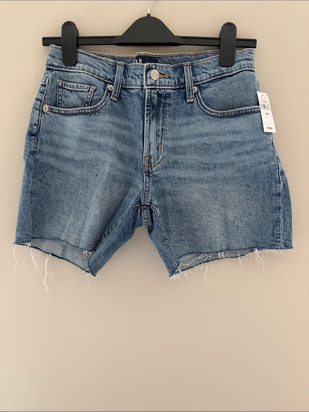 NWT GAP Factory 5" Mid Rise Soft Denim Shorts 26